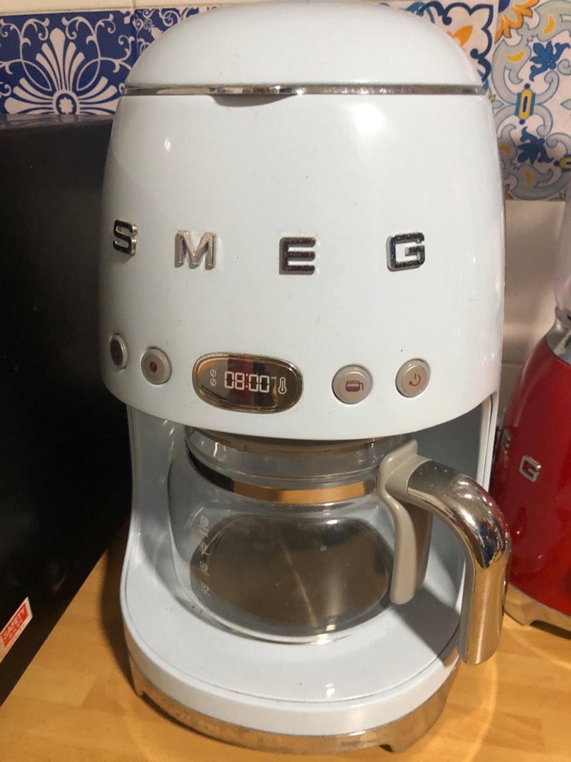 SMEG drip coffee machine used only twice. Almost brand new., TV