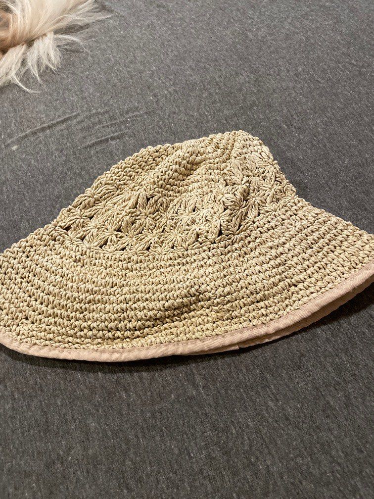 Straw beach sun hat abaca (Category: Hats & Beanies) located in Bacolod City. Submitted by waybeyondbasic (Listing ID 1218269678, Image 1). Description: .