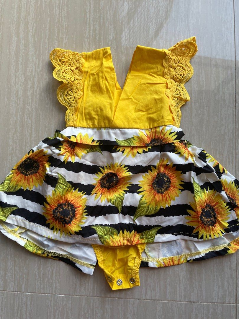 Sunflower Dress (36months), Babies & Kids, Babies & Kids Fashion on
