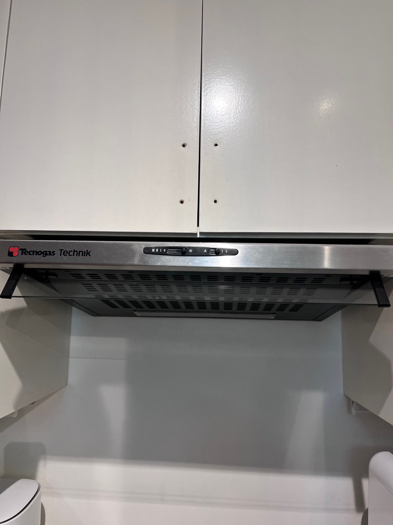 Tecnogas range hood 60cm on Carousell