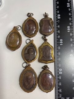 Thai Amulet Budah
