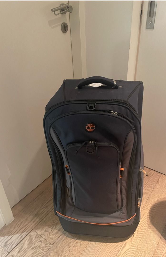 Timberland claremont luggage store