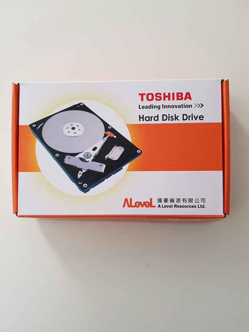 Toshiba 東芝3.5-inch 5400rpm SATA Desktop HDD 4TB DT02ABA400V