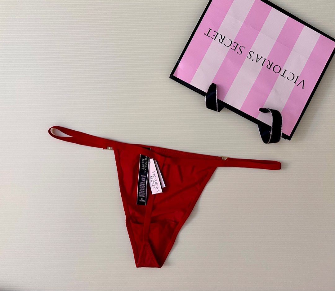 Victoria's Secret Red Very Sexy V String, Women's Fashion, New  Undergarments & Loungewear on Carousell