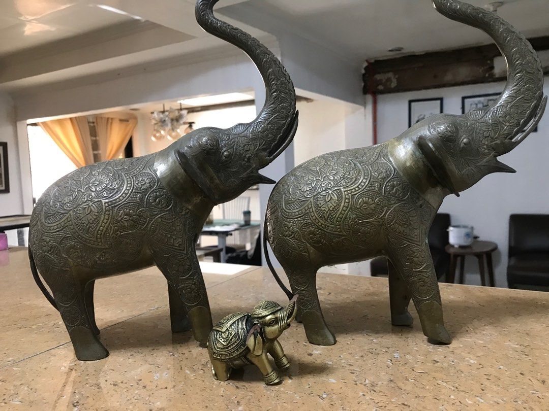 Vintage brass elephants, Hobbies & Toys, Memorabilia & Collectibles