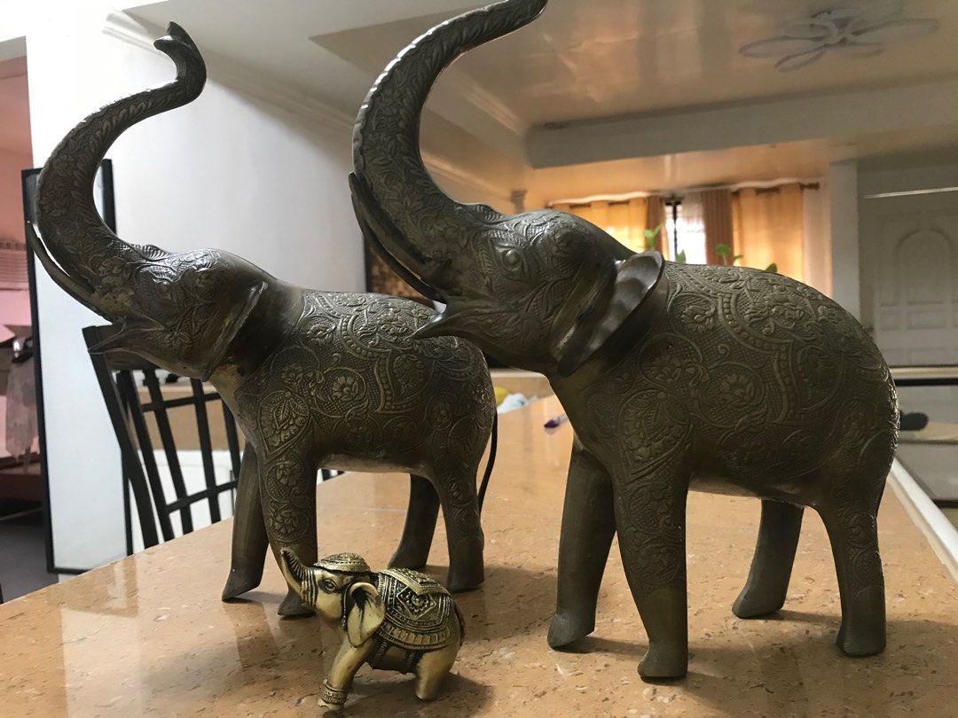 Vintage brass elephants, Hobbies & Toys, Memorabilia & Collectibles