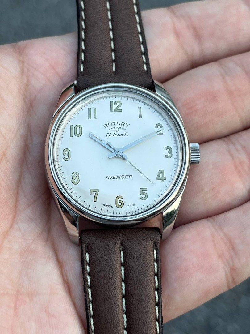Rotary sales watch movement