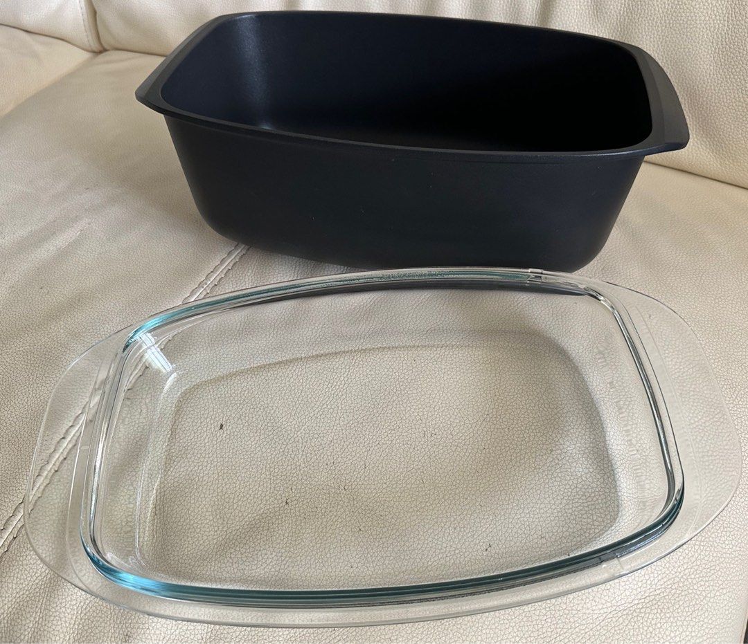 WMF ProfiSeleect Roasting Pan, Furniture & Home Living, Kitchenware