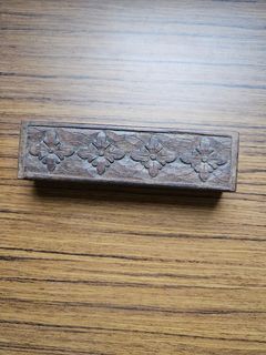 Wooden box