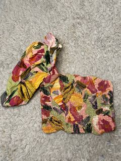 Zara flowery crop top