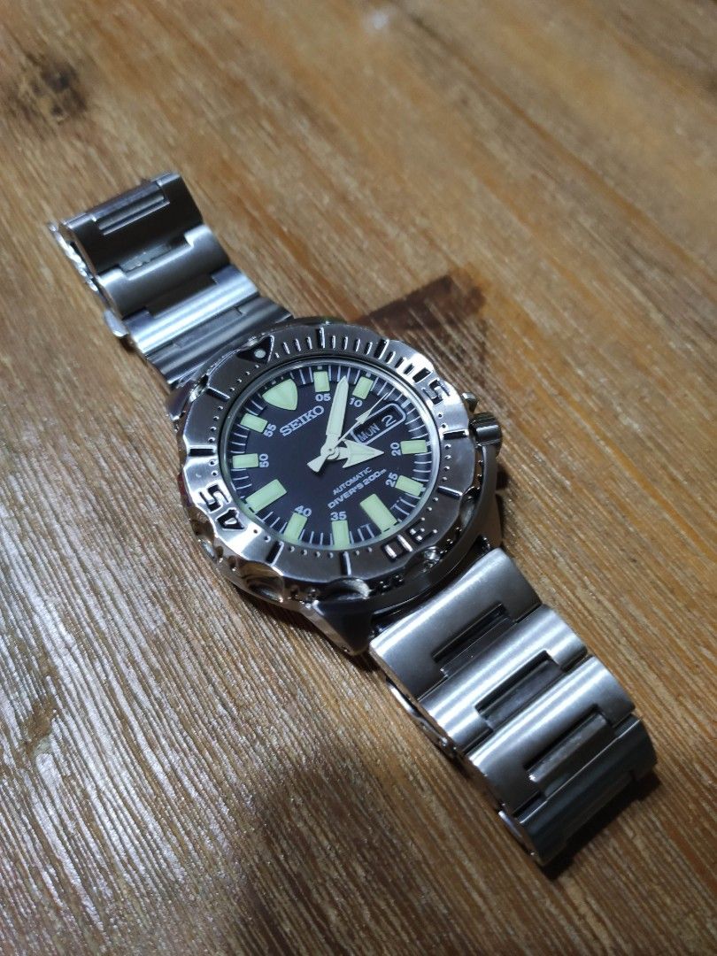 1st gen Seiko black monster, Men's Fashion, Watches & Accessories, Watches  on Carousell