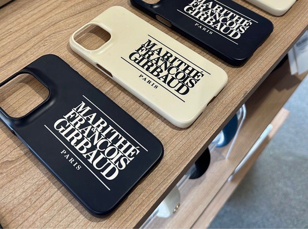 MARITHE FRANCOIS GIRBAUD iPhoneケース 日常のスタイルをフレンチテイストで彩る「MARITHÉ+FRANҪOIS