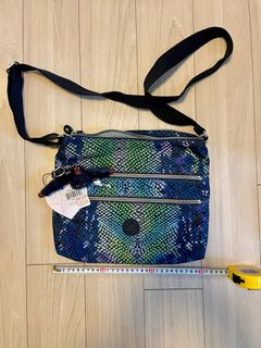 （分類：）位於 。 由 akmcheng 提交（商品編號 1221677066，圖片 1）。簡介： 。
