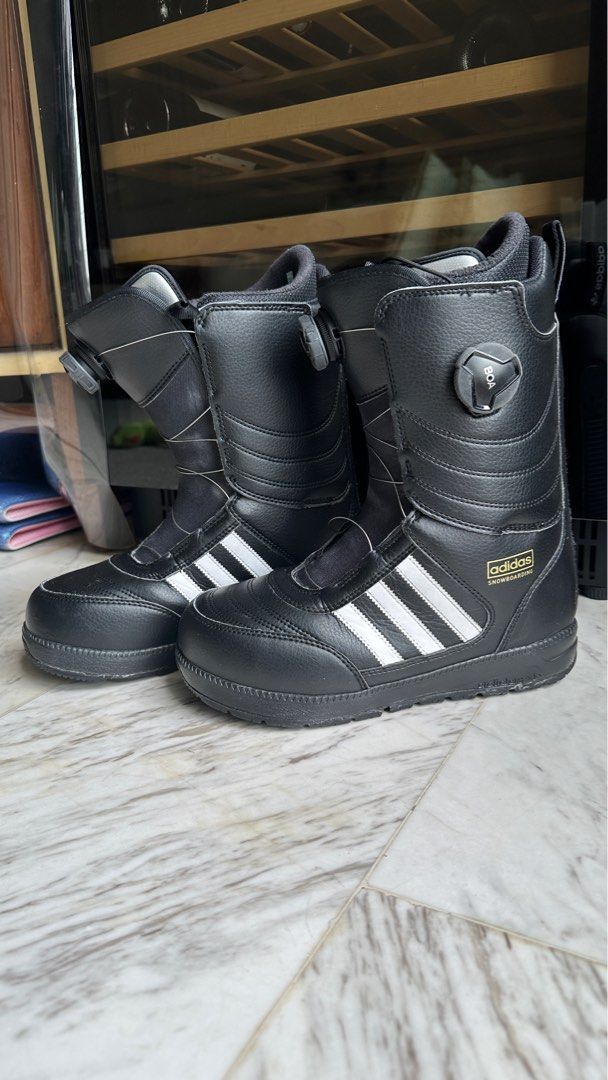 Adidas response hot sale snowboard boots