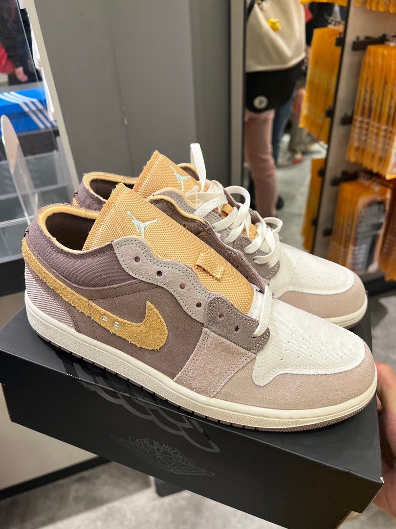 taupe jordan 1