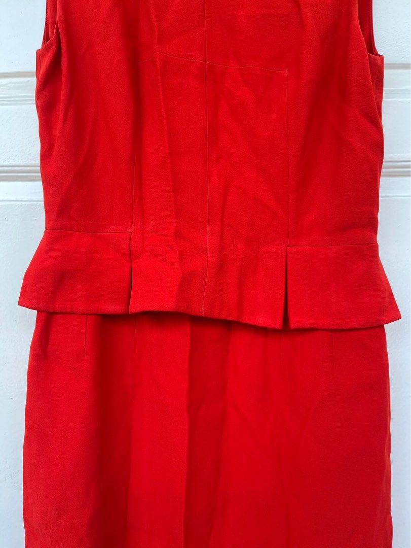 ALEXANDER MCQUEEN Red Maxi Dress (Category: Dresses) located in Quezon City. Submitted by lolaandrogynous (Listing ID 1221575408, Image 3). Description: ALEXANDER MCQUEEN Red Maxi Dress. Size 40. Used but in excellent condition. Made in Italy. DM for inquiries..
