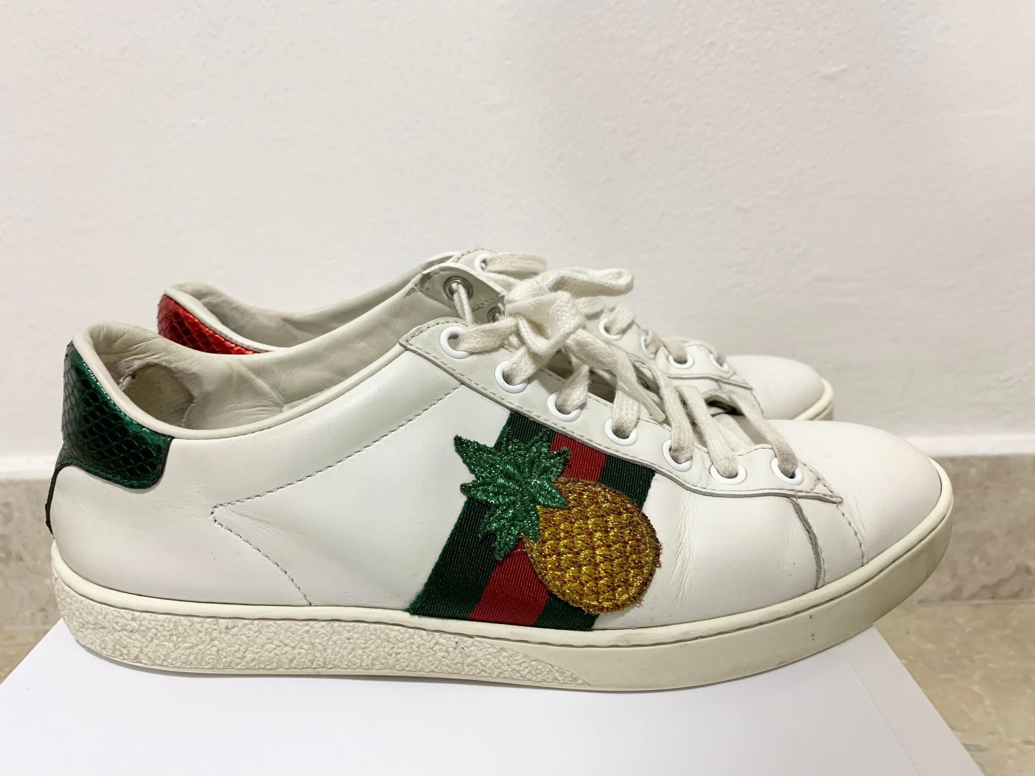 Gucci ananas sneakers 2025