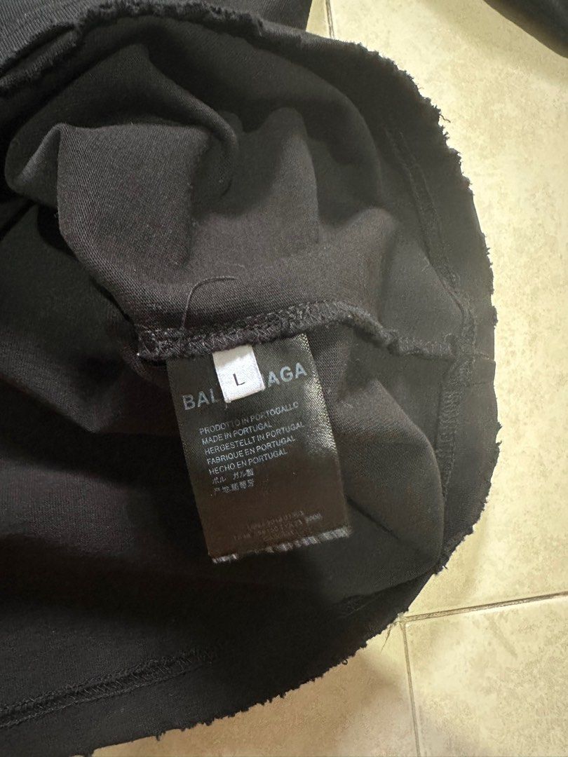 balenciaga athletes tee
