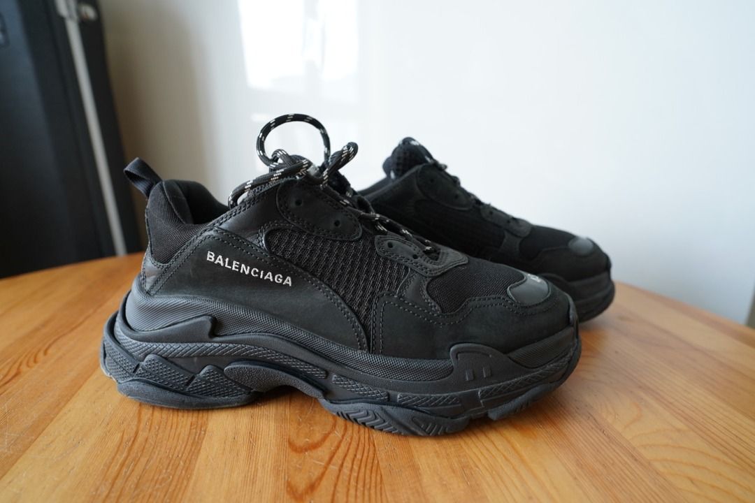 Balenciaga triple s dirty clearance black