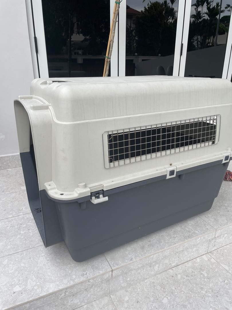 Big dog cage / crate, Pet Supplies, Homes & Other Pet Accessories on