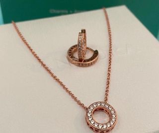 🌈BIG SALE PANDORA AUTH ROSEGOLD REVERSIBLE NECKLACE AND HOOP SMALL EARRINGS SET