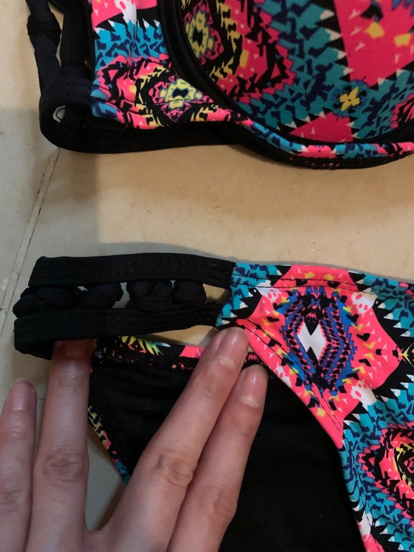 Bikini from London, 女裝, 泳裝, 泳衣 Carousell