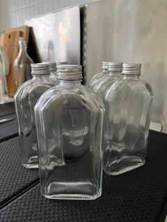 BN washed 7 x 350ml glass bottles