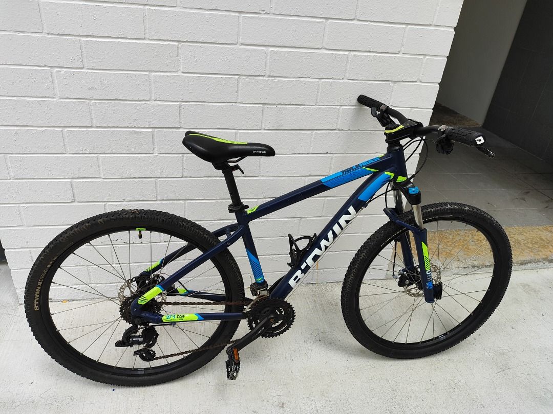 Btwin Rock Rider ST520 Mountain bike S Sports Equipment Bicycles