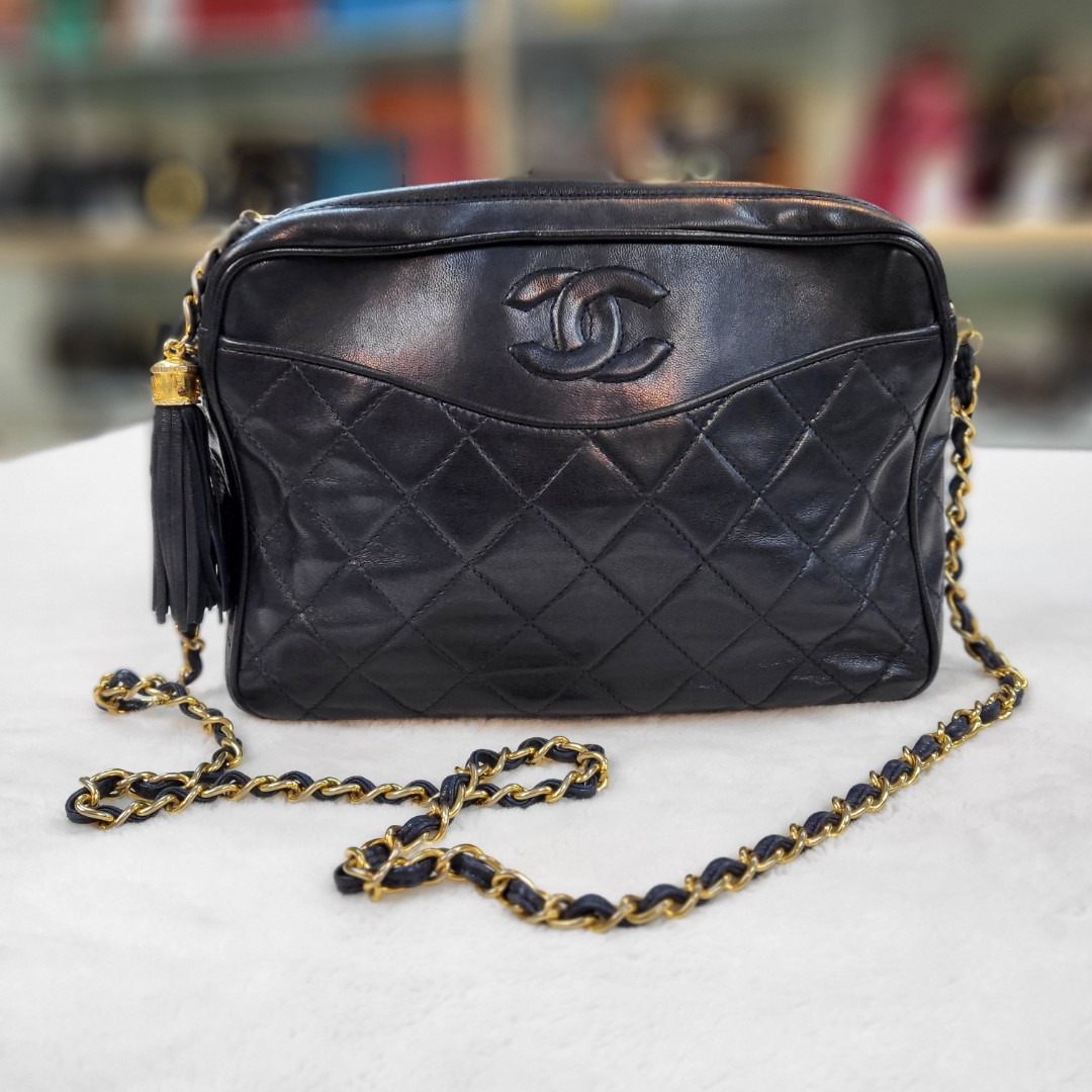 Chanel Vintage Camera Bag w/tassel, Luxury, Bags & Wallets on Carousell
