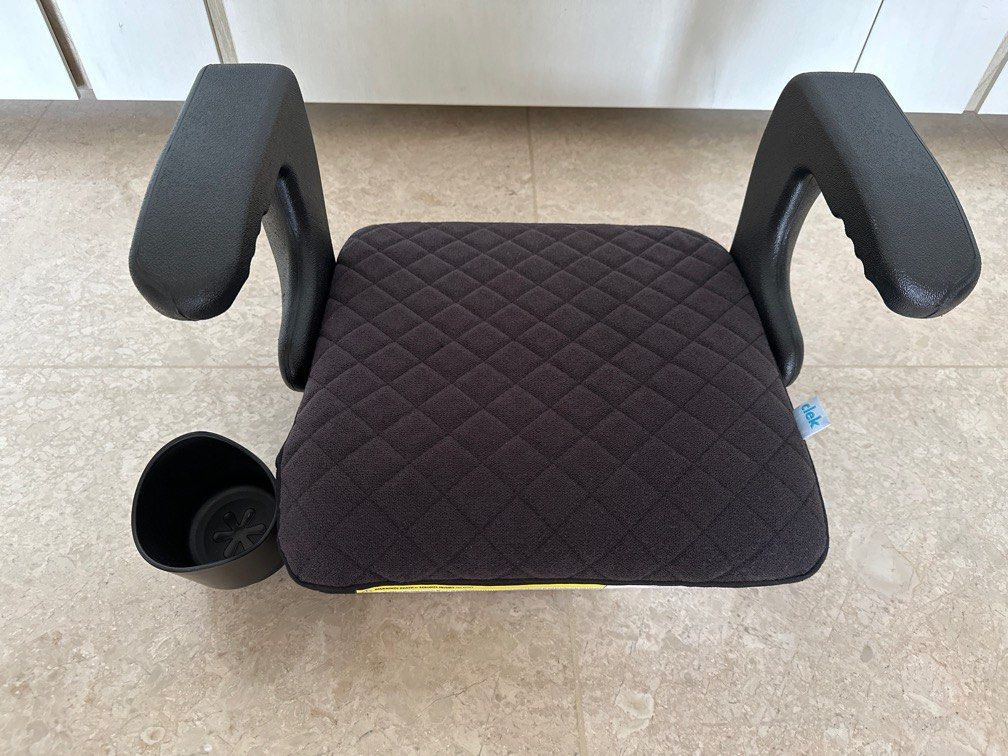 PORTABLE LATCHING CLEK USA BABY TODDLER ISOFIX CAR SEAT BOOSTER BLACK COLOR LIKE NEW