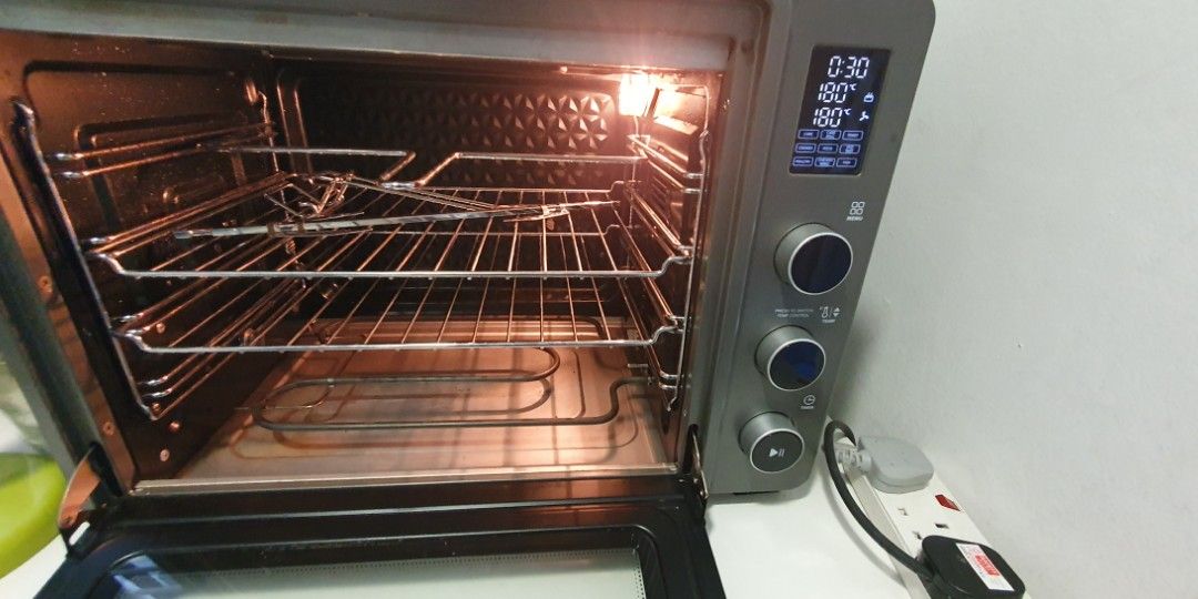 Cornell 40L Digital Electric Oven with Accurate Temperature Display, TV