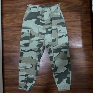 cotton on cargo pants not zara