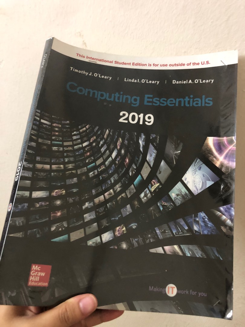 CSC COMPUTING ESSENTIALS, Hobbies & Toys, Books & Magazines, Textbooks