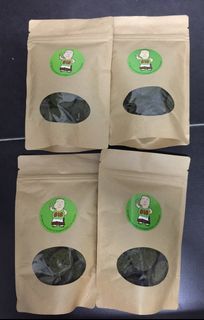 Matcha green tea cookies Listing price is  for 1 pack (80g) . BB:1may2023. Brand new seal .clean no pet vegetarian environment @66lor4tpy.