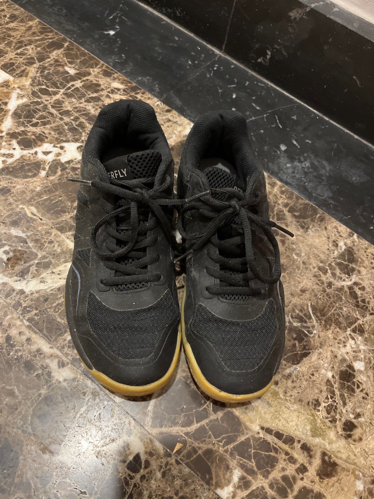 Decathlon black sports shoes, Men's Fashion, Footwear, Casual shoes on