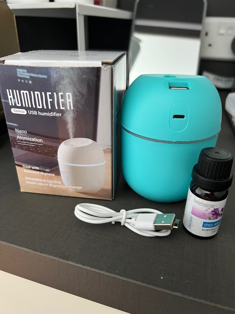 Desktop Humidifier, Furniture & Home Living, Home Fragrance on Carousell
