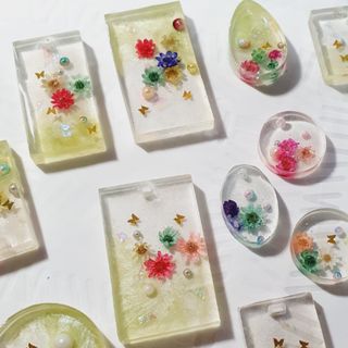 (Category: ) located in . Submitted by artsmeadowcraftlab (Listing ID 1221478923, Image 1). Description: .