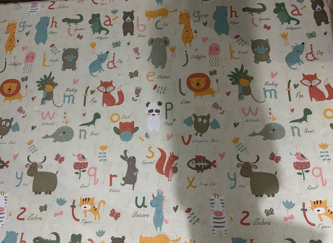 dwinguler playmat, Large, Babies & Kids, Baby Nursery & Kids Furniture, Cots & Cribs on Carousell