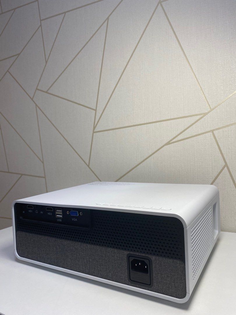 Elephas Q9 Projector, TV & Home Appliances, TV & Entertainment
