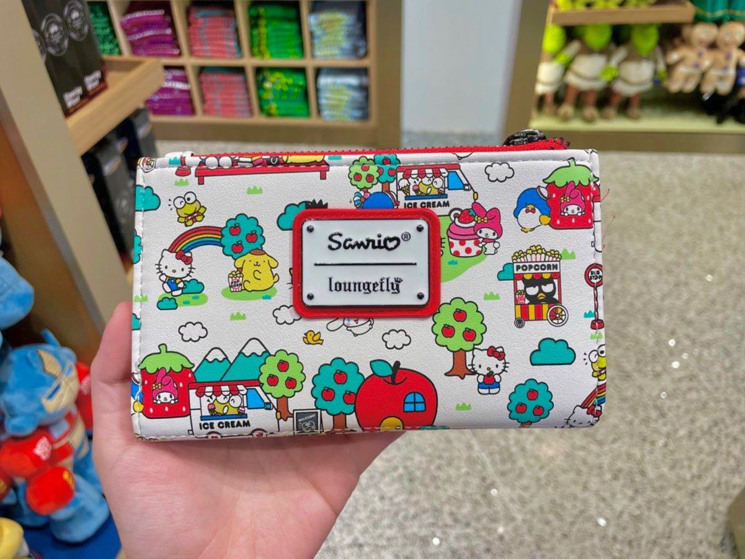 Sanrio hello kitty 2025 wallet