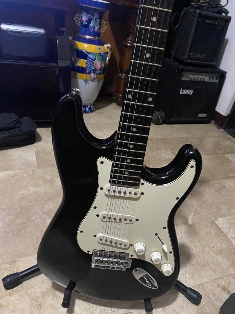 Fernando stratocaster on sale