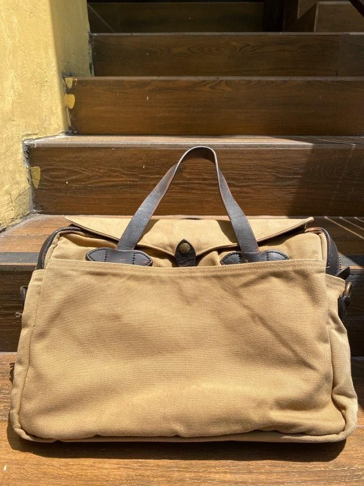 Filson Rugged Twill Original Briefcase (Tan), Men's Fashion, Bags