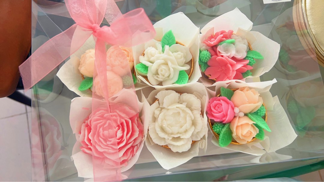 Flower Bouquet jelly, Hobbies & Toys, Stationery & Craft, Flowers