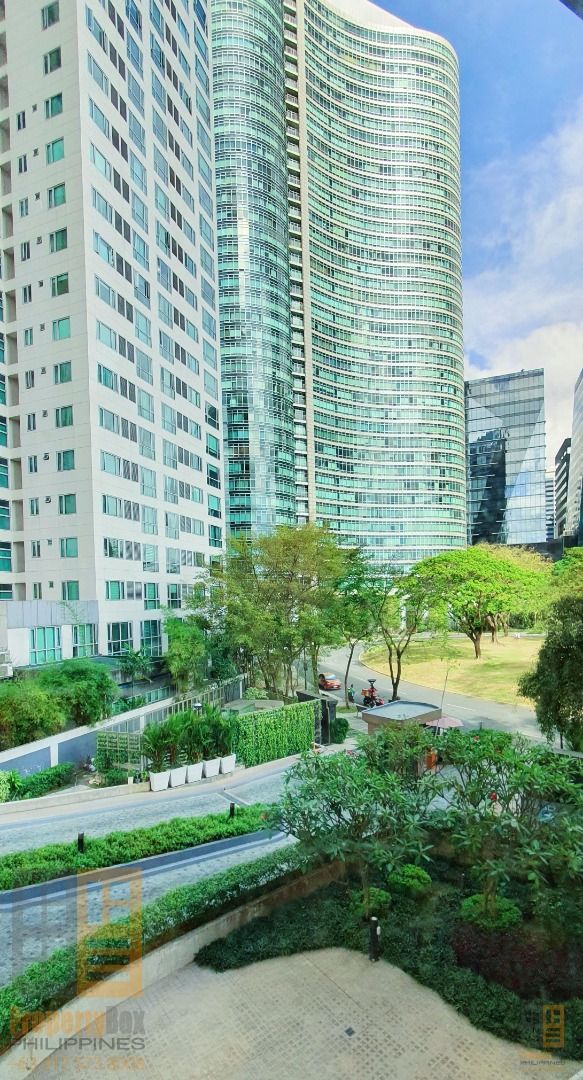 FOR SALE ICON RESIDENCES 1BR MANILA GOLF VIEW IN BGC Bonifacio Global ...