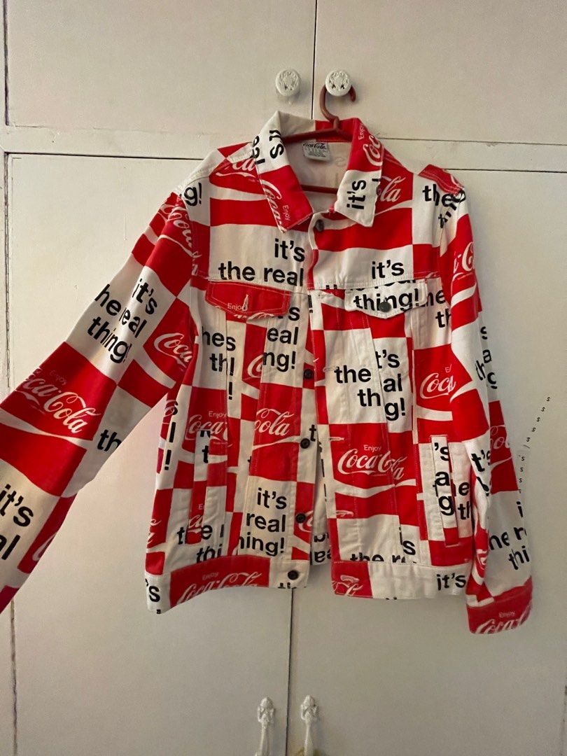 Coca cola discount jacket forever 21