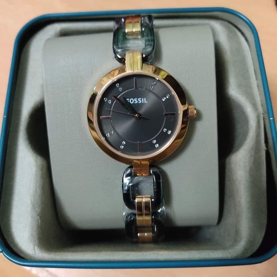 Fossil watch, Women's Fashion, Watches & Accessories, Watches on Carousell
