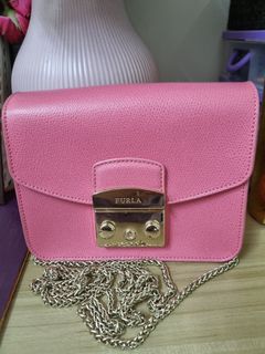 (Category: ) located in . Submitted by fizahashim (Listing ID 1221687229, Image 1). Description: .