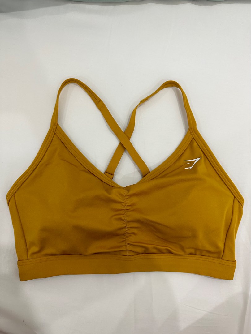 GymShark Ruched Sports Bra, Women's Fashion, Activewear on Carousell