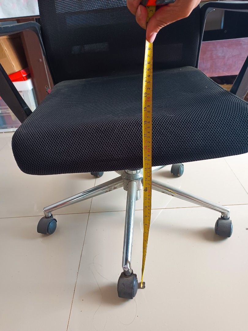 Heavy duty office chair, Furniture & Home Living, Office Furniture