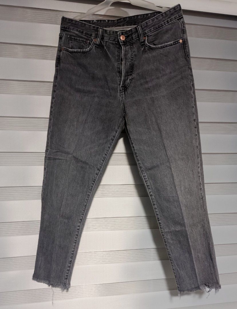 Vintage fit cropped hotsell high waist h&m